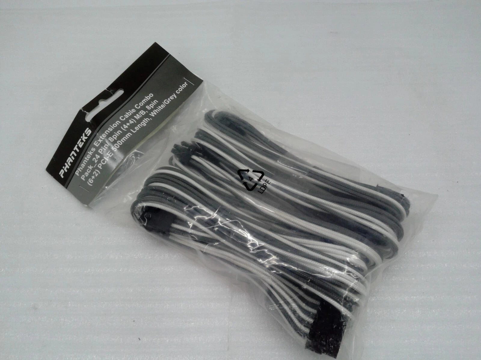 NEW 886523500759 PH-CB-CMBO_WG Phanteks Extension Cables Combo White/Gray color