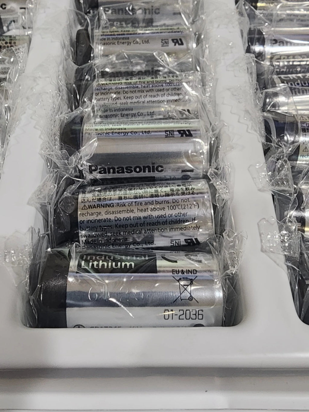 1 x Panasonic CR123A 123A 123 Industrial Lithium Batteries EXPIRES 01/2036