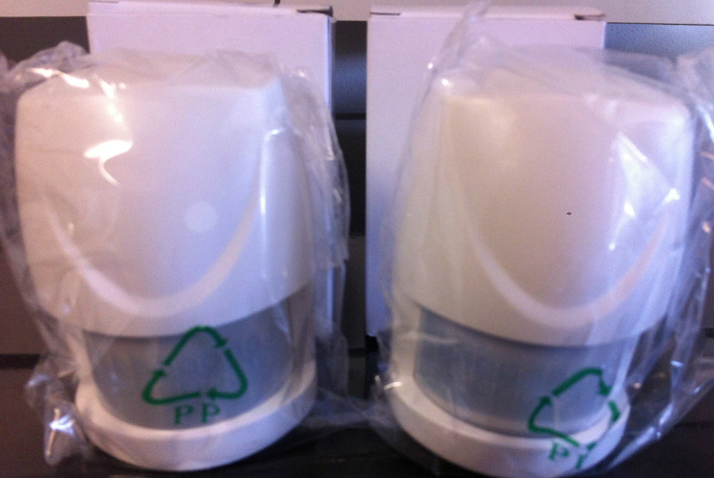 Brand New "2" Everspring HSP02 Z-wave Motion Detector ZWave PIR, Battery in