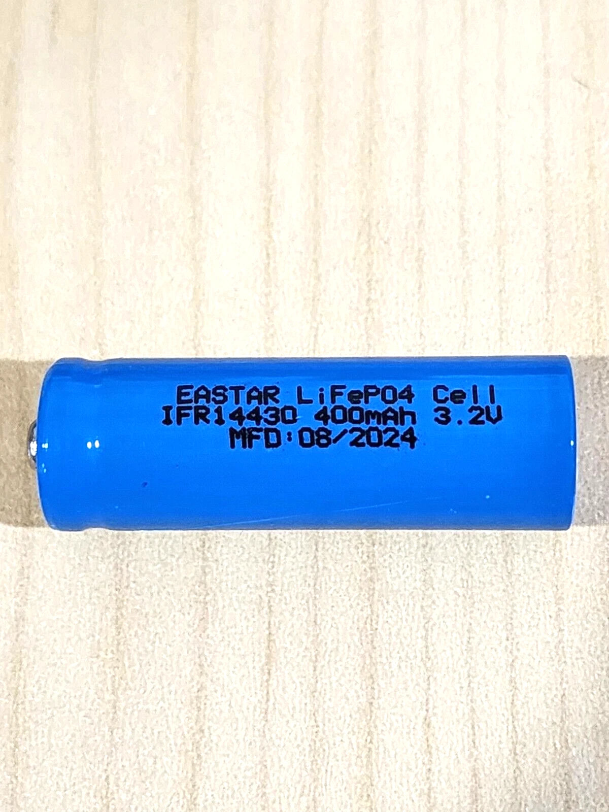8 pc 14430 3.2v LiFePO4 RECHARGEABLE BATTERY 400mAh solar lights b.top mfg 08/24