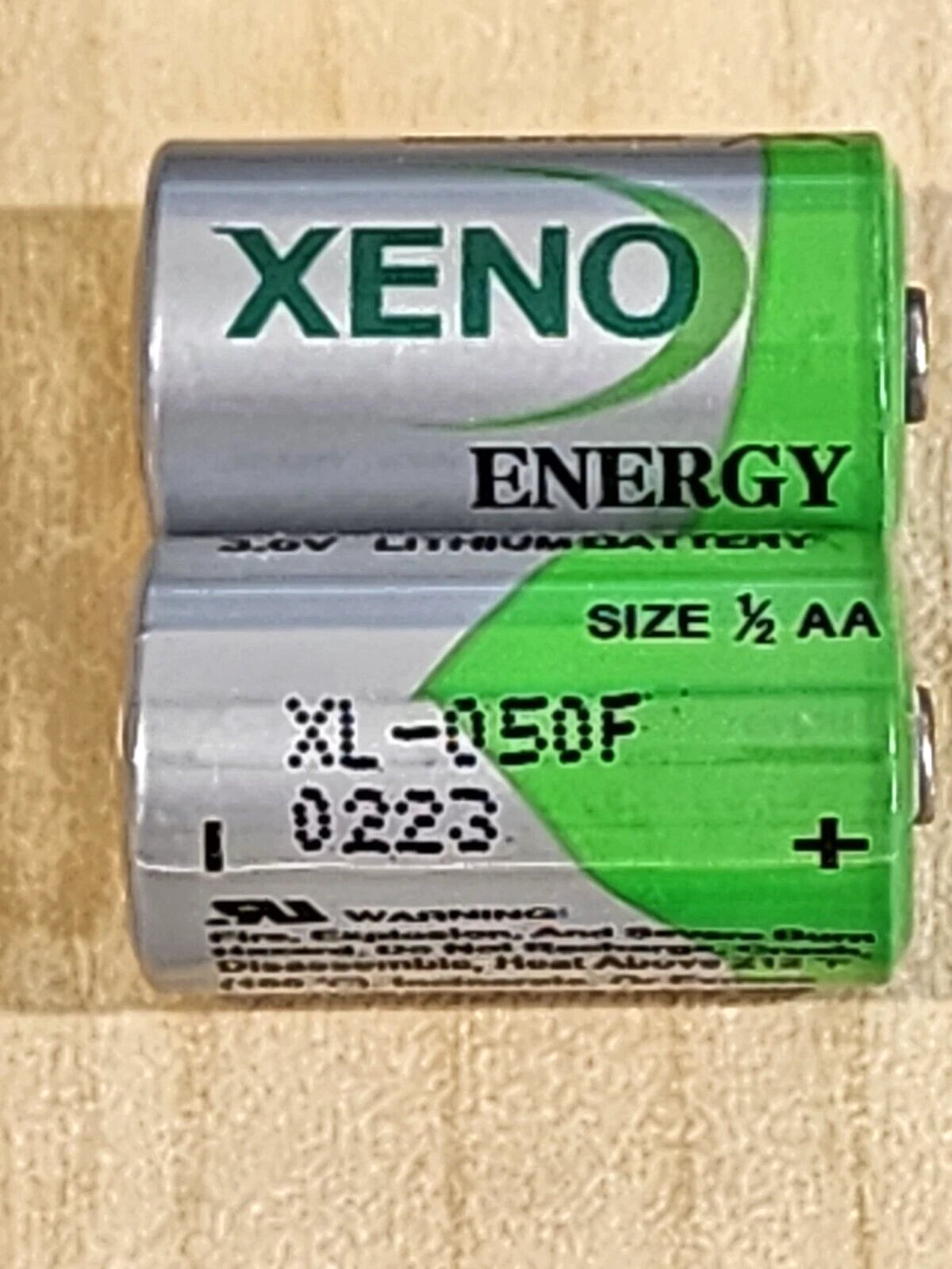 2 NEW XENO 1/2 AA 3.6v LITHIUM BATTERY XL-050F LS14250 manufactured 02/2023