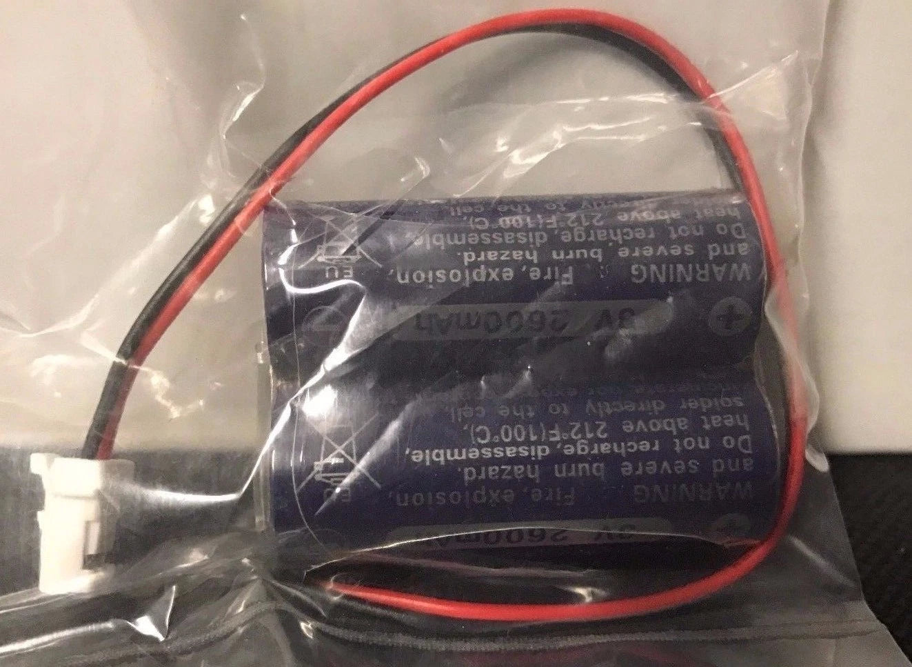 Brand New Maxell 2CR17450 3V 2600mAh PLC Battery w/ Plug