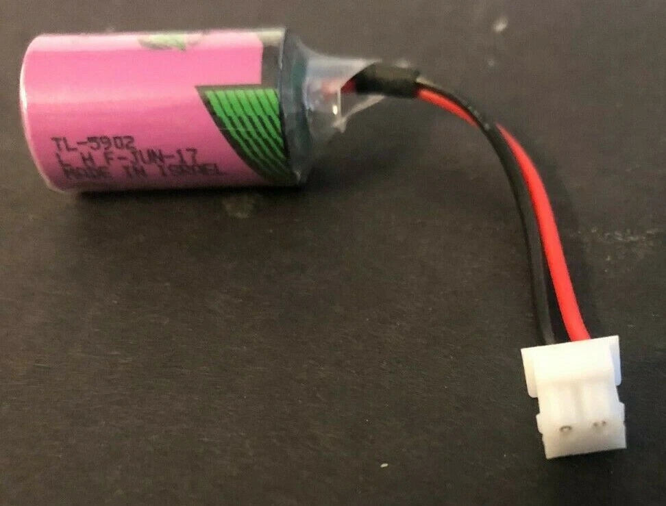 Brand New Tadiran TL-5902 3.6V "1/2 AA" 1200mah Lithium Battery W/ Plug