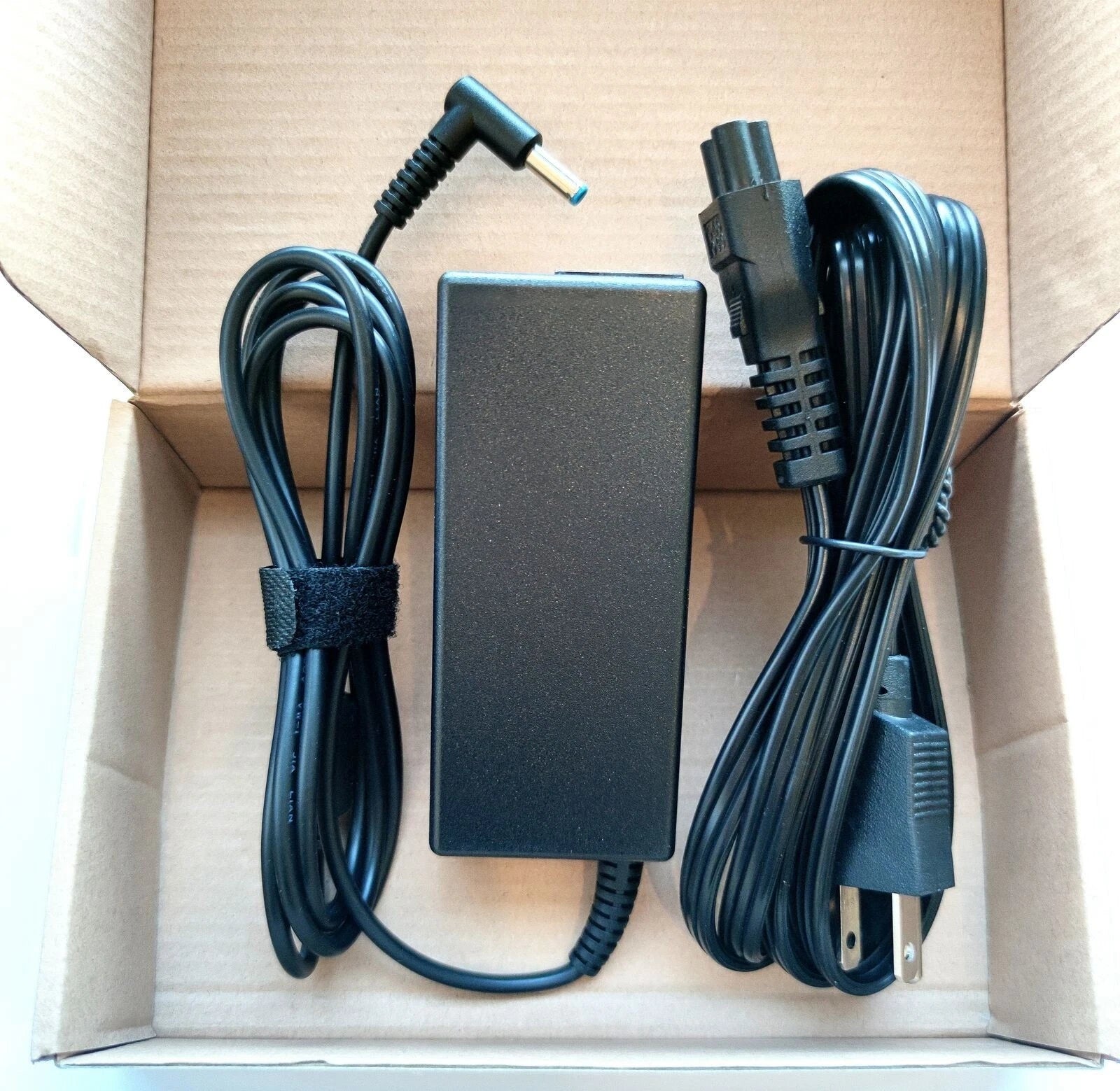 Genuine OEM HP Laptop Charger AC Power Adapter 65W Blue tip 4.5mm 19.5V 3.33A