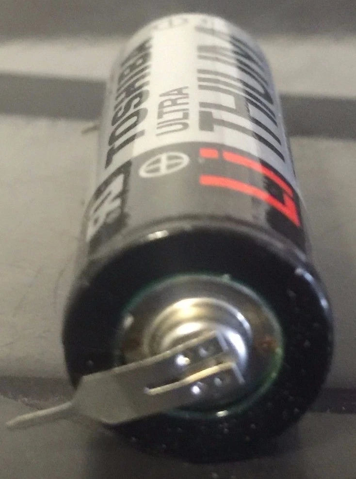 Brand New Toshiba ER17500V 3.6V 2700mAh Lithium PLC Battery with Pins