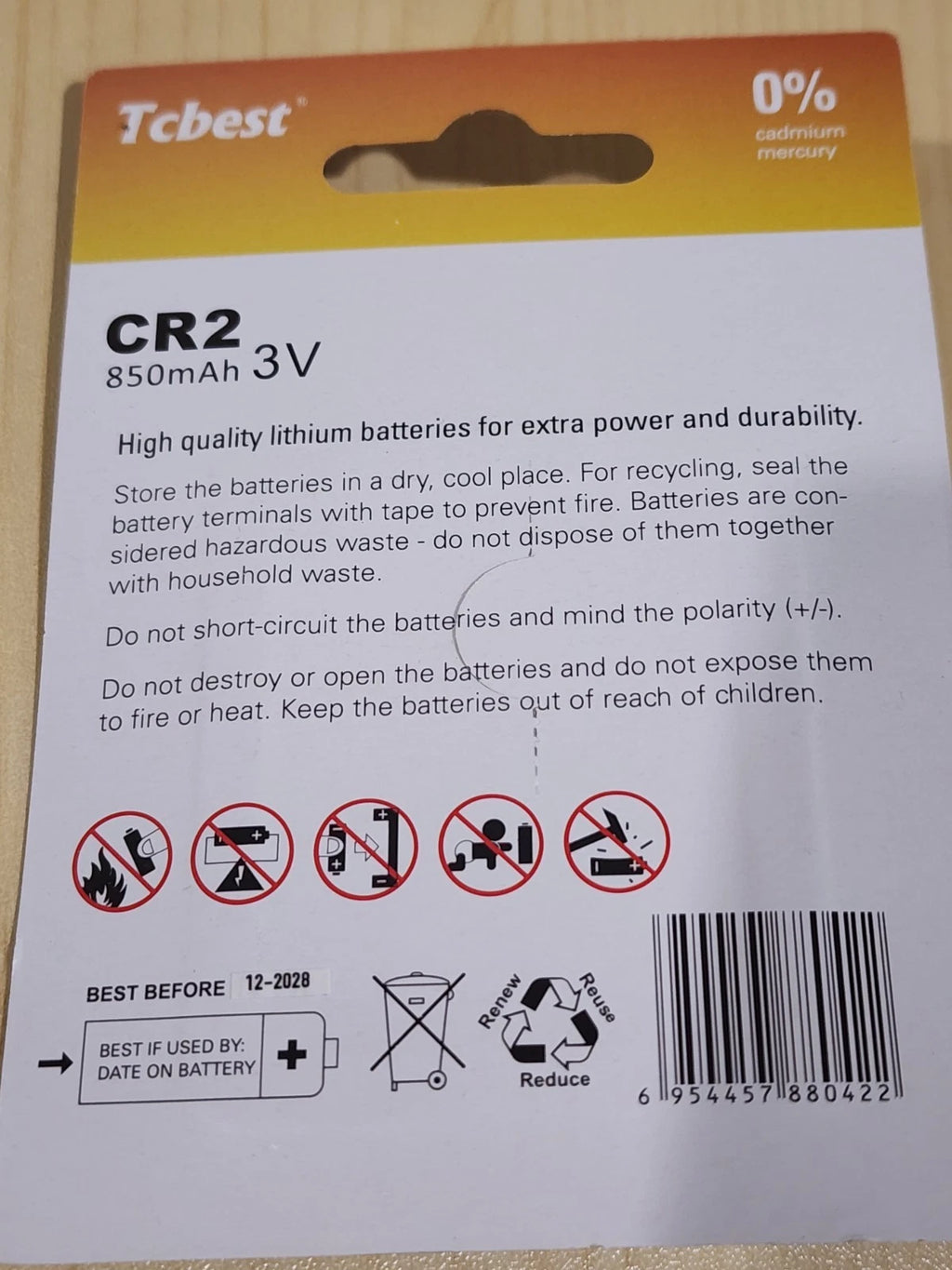 1 x New CR2 3v lithium battery 850mAh Tcbest extra long lasting power camera