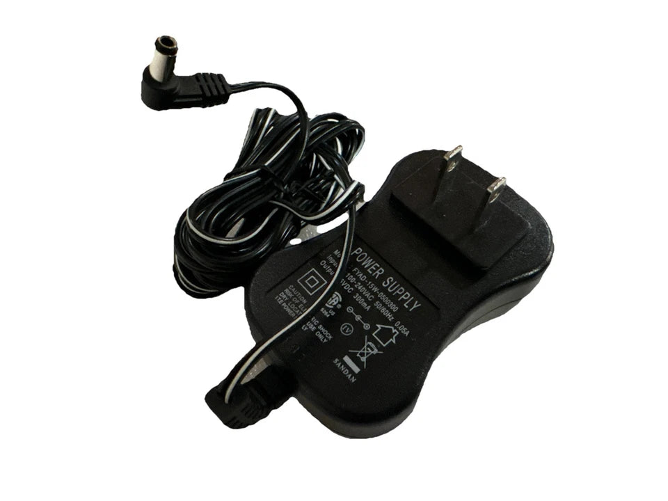 Universal 5VDC 300mA 15W AC Adapter FYAD-15W-0500300 Charger Power Supply 5.5mm